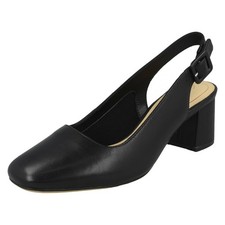 Escarpins À Talons Bas En