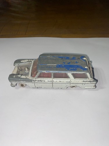 Dinky toys fiat 2300 station - dinky,