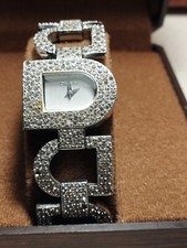 Montre DKNY acier et strass quartz femme pile incluse