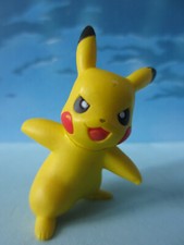 VINTAGE FIGURINE POKEMON TOMY ORIGINALE AUTHENTIQUE - PIKACHU +/- 5cm