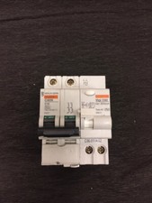 Disjoncteur Differentiel 10A Amperes 300mA MERLIN GERIN  C10 Bipolaire 220V