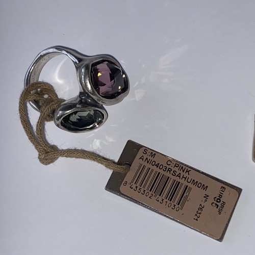 Uno anillo sisi - de, «