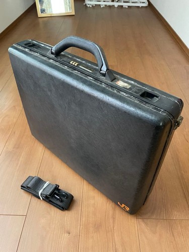 Rare tokai pilot case - rare, attache
