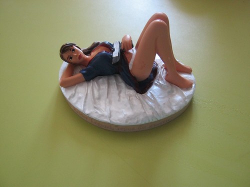 Figurine lara croft tomb - figurine,