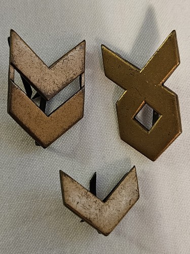 Chevron militaire métallique - chevron,