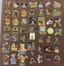 Lot 50 pins Disney