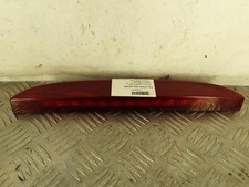 Feu arriere stop central