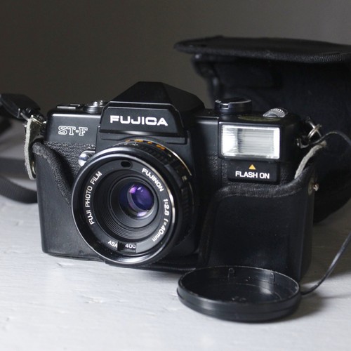 Compact reflex argentique