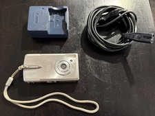 Canon IXUS i5 Appareil Photo Compact Numérique Digital+ Chargeur+carte SD 256 MB