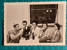 Photo Animée Amis Au Bar Ils