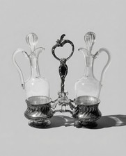 Huilier & vinaigrier Gallia en métal argenté cristal style rocaille XIXème