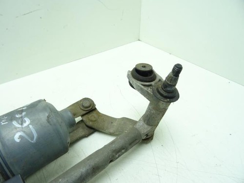 Moteur essuie glace avant