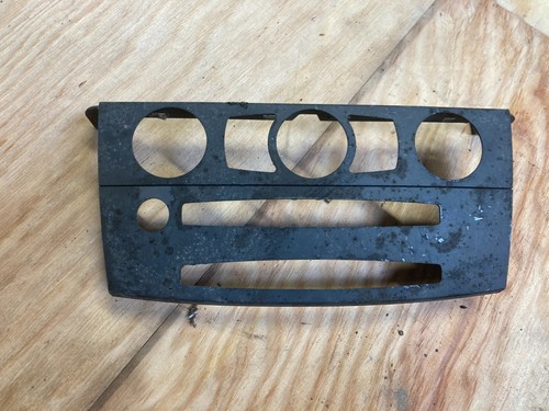 7063151 garniture intérieure