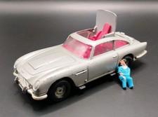 CORGI ASTON MARTIN DB5 JAMES BOND 007 -MADE IN GT BRITAIN