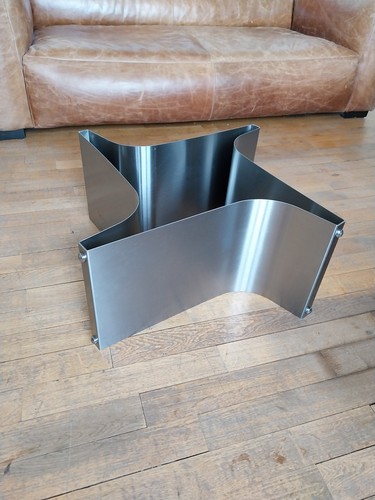 Pied table attribué à - pied,
