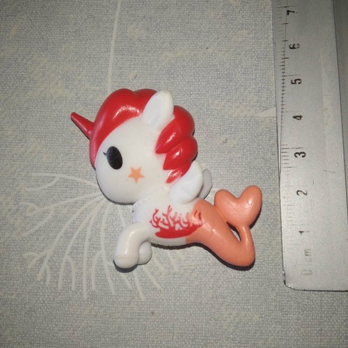 Art toy figurine premium - toy,
