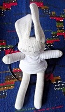 DB /  DOUDOU LAPIN TOUT PETIT BATEAU BLANC GRIS  LAINE TRICOT MAILLOT  ETAT NEUF