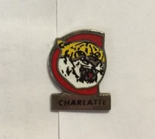 PIN'S LAPEL PIN ANIMAL SAUVAGE TIGRE CHARLATTE TRACTEUR MANUTENTION