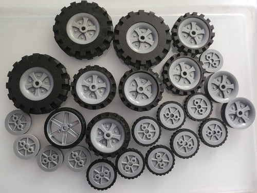 Knex wheels tires hubs - 24,