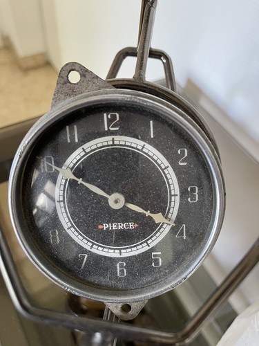 Montre tableau bord - tableau, de