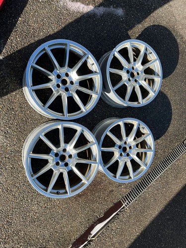 Jantes porsche macan gts - s,