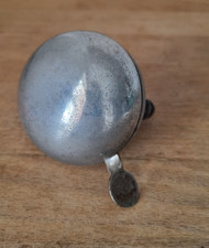 Très belle sonnette aluminium - très,