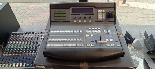 Blackmagic deisgn atem e - deisgn, m/e
