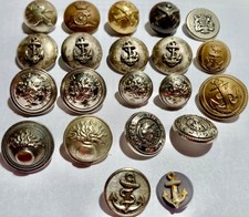 LOT DE 21 BOUTONS militaire