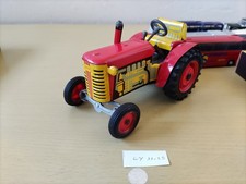 TRACTEUR MÉCANIQUE EN TOLE