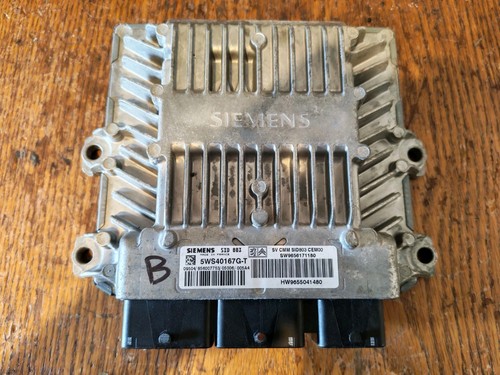 Calculateur moteur peugeot - calculateur,
