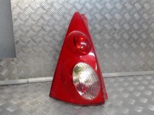 Feu arriere principal gauche