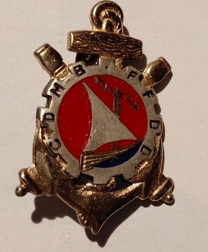 Insigne commandement et - ,