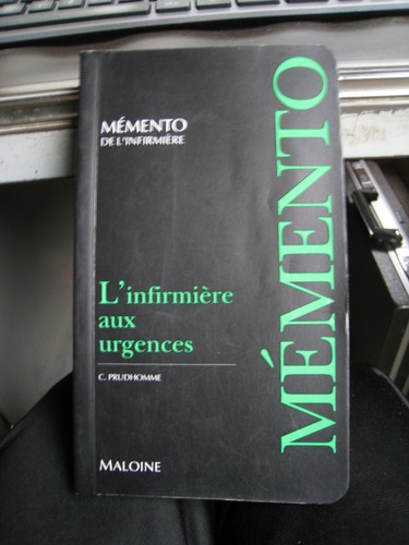 Infirmière aux urgences - ,