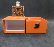  miniature de parfum  24