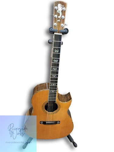 Larrivee acoustic guitar 10 - larrivee,