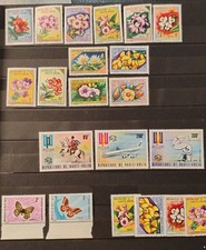  LOT26039/  LOT DE 21  timbres