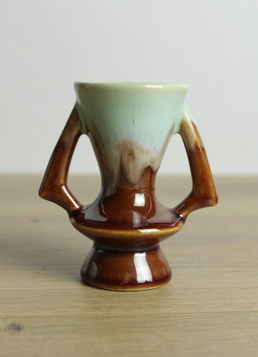 Joli petit vase anse en - petit,