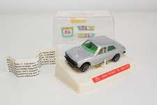 B86 1:64 3INCH 3 INCH GUISVAL