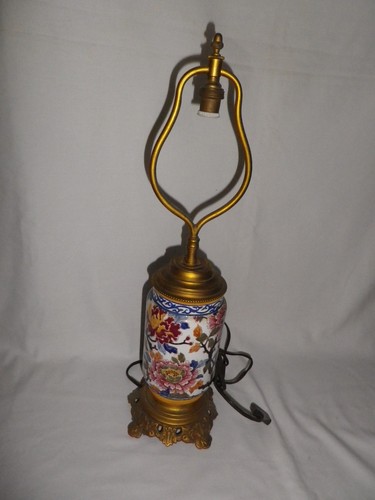 Pied lampe faience de - pied, en