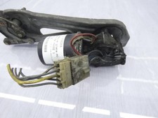 Moteur essuie glace avant