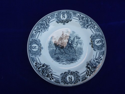 Superbe top assiette plate - top, !