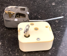 Lot de 2 mécanismes de boites