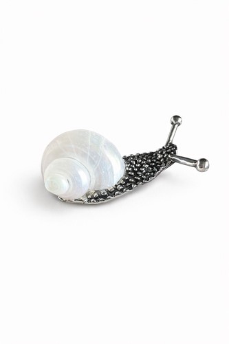 Broche argenté forme - broche, en
