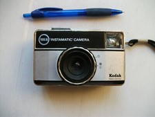 Photo Camera: KODAK INSTAMATIC