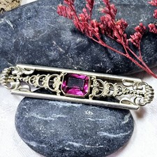 Broche Barette Ancienne Pomponne Cristal Couleur Rubis Style Néo-renaissance