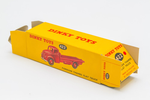Dinky toys fordson - toys, thames