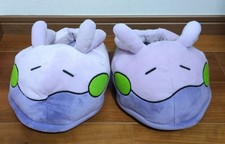 Pokemon Goomy Pantoufles
