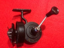 ANCIEN MOULINET LUXOR PEZON ET