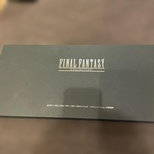 Vitrine Amano Yoshitaka Final