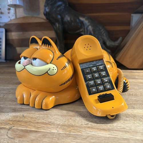 Vintage garfield land line - vintage,